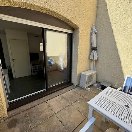 Le St Loup, Piscine Et Place De Parking Appartement *